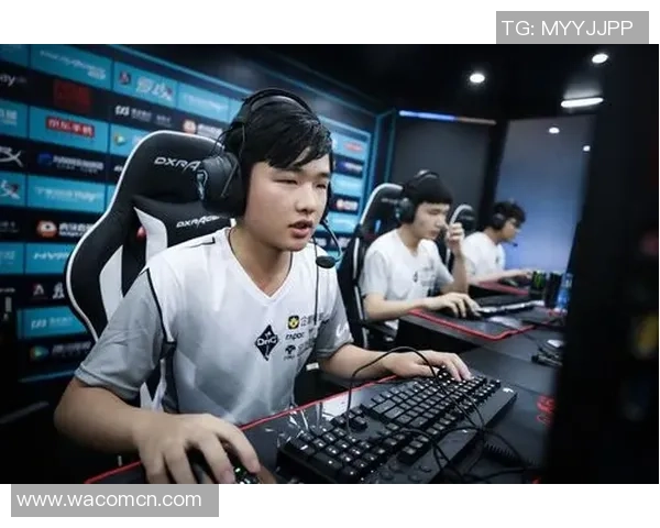 杨娜独家分享CSGO游戏技巧与心得体会助你提升竞技水平